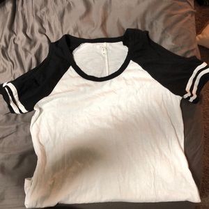 M t shirt